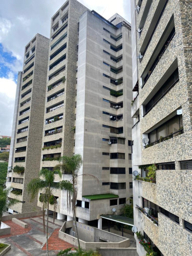 Inmobiliaria Peraig Oasis vende Apartamento ubicado en el Alto Hatillo